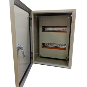 TABLERO METALICO CON CHASSIS 400X300X200 (2X12)