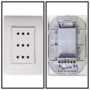 TOMA ARM. TRIPLE 10A250V LUZICA TICINO